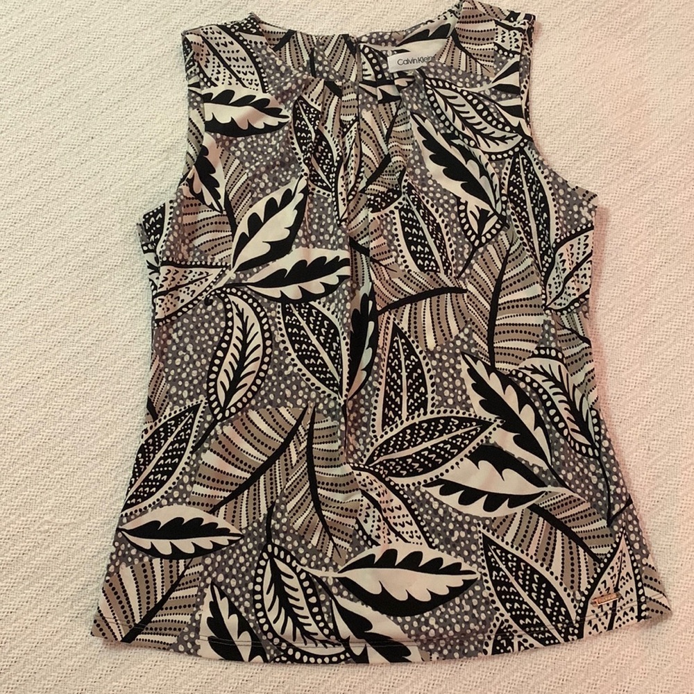 Calvin Klein Sleeveless Pleated Blouse